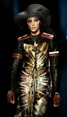 Paris Prêt-a-Porter Fall 2008: Is Luxury Ready-To-Wear The New Trendsetter