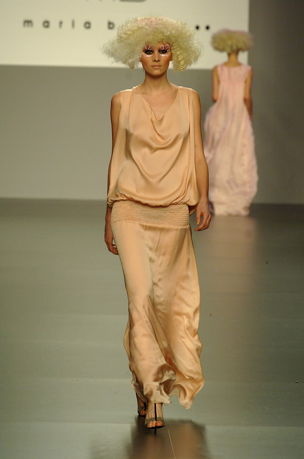 Maria Barros Fall 2009: The Loie Collection