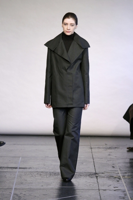 Fall 2009 Trend: The Trench
