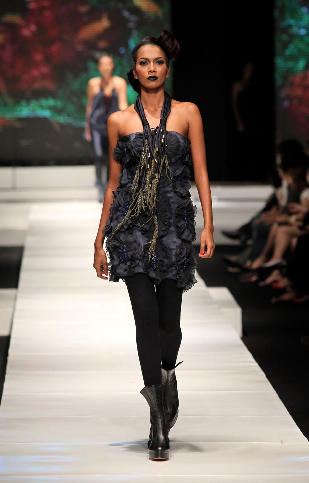 Jakarta Fashion Week 2009: Ali Charisma