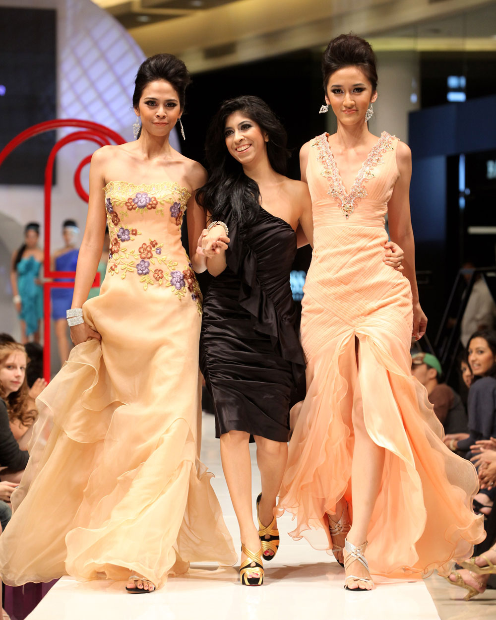 Jakarta Fashion Week 2009: Chhaya