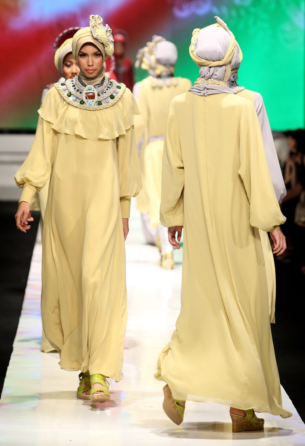 Jakarta Fashion Week 2009: Monika Jufry
