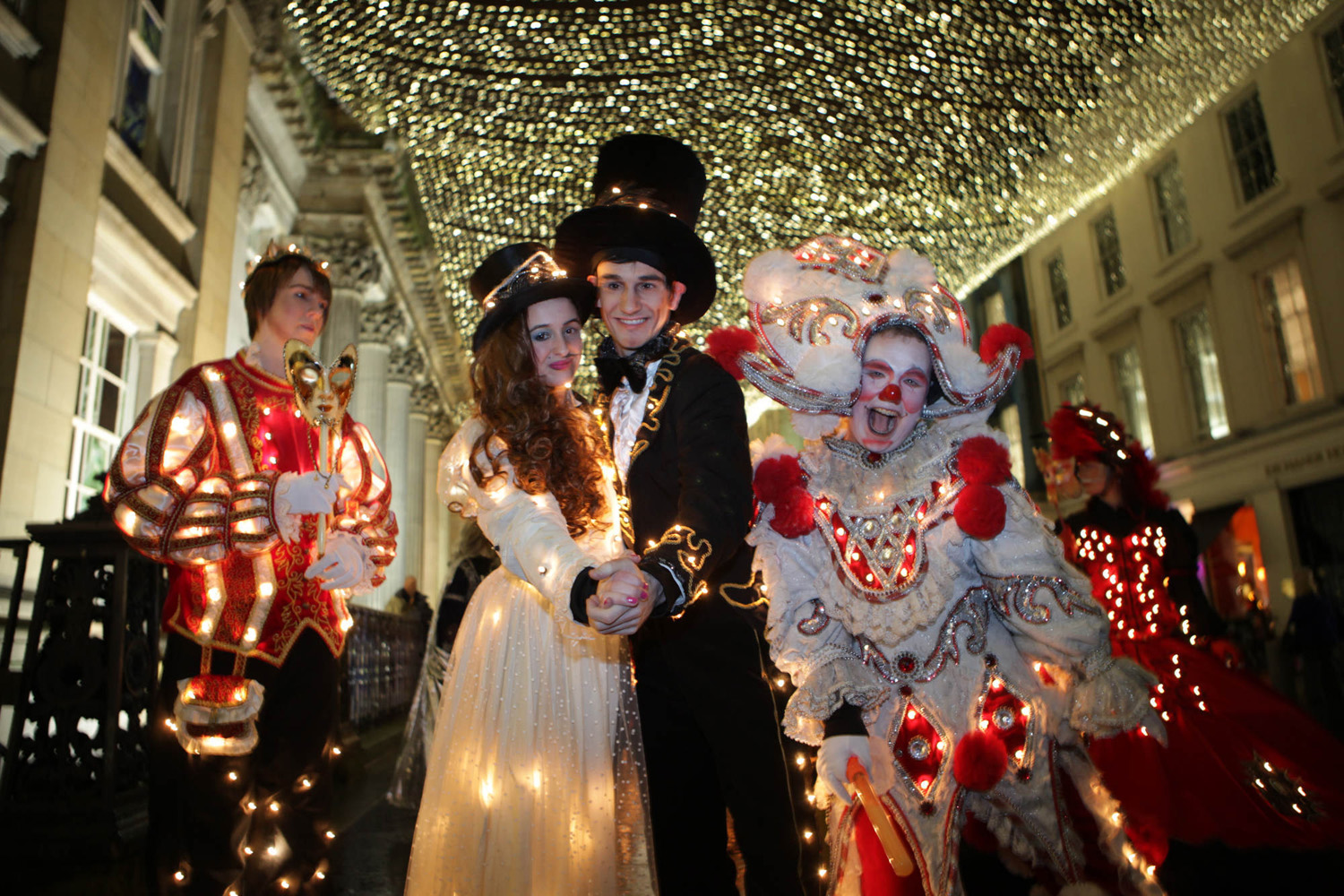 In Glasgow: Christmas is “All Wrapped Up”