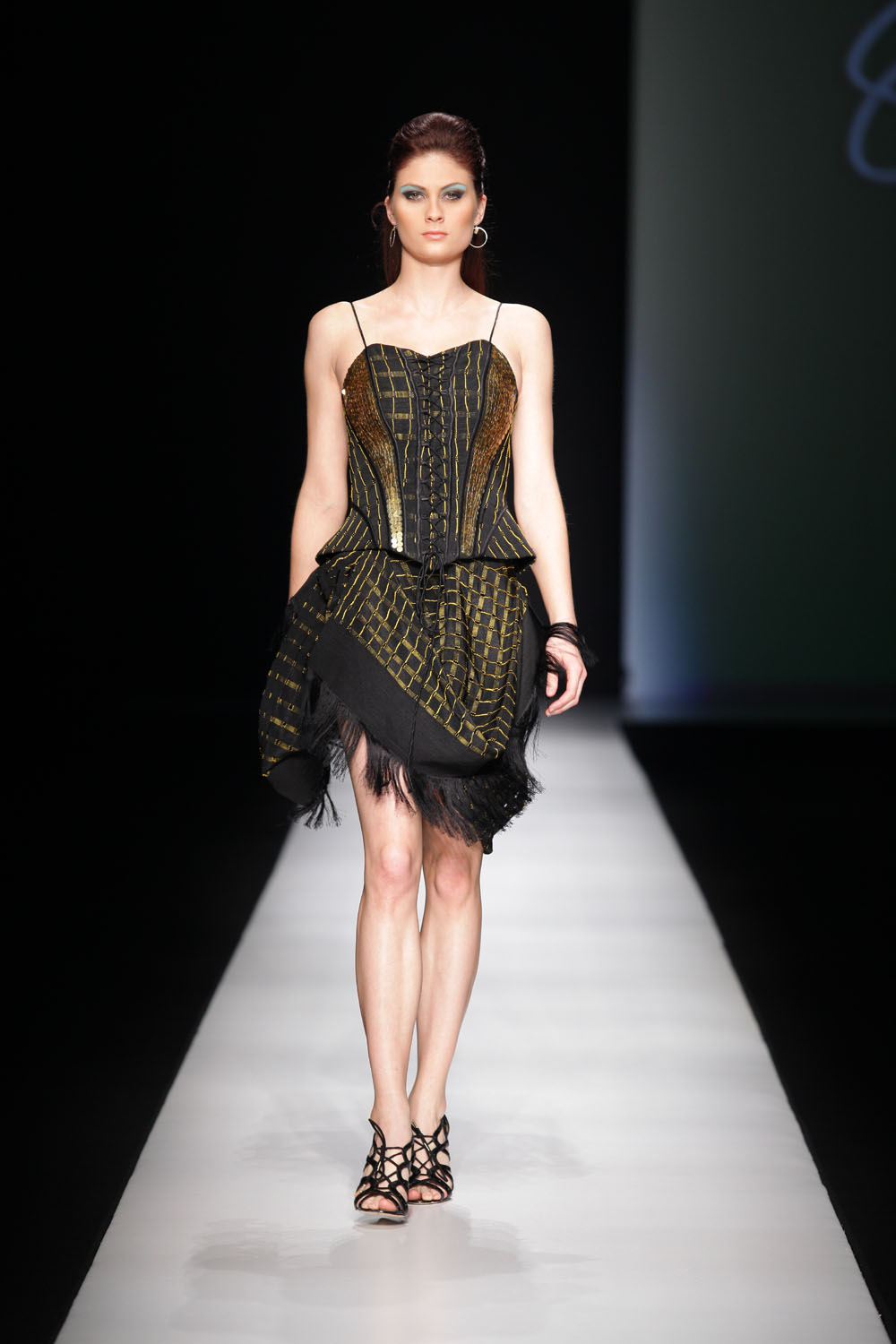 Odio Mimonet at Arise Africa Fashion Week 2009