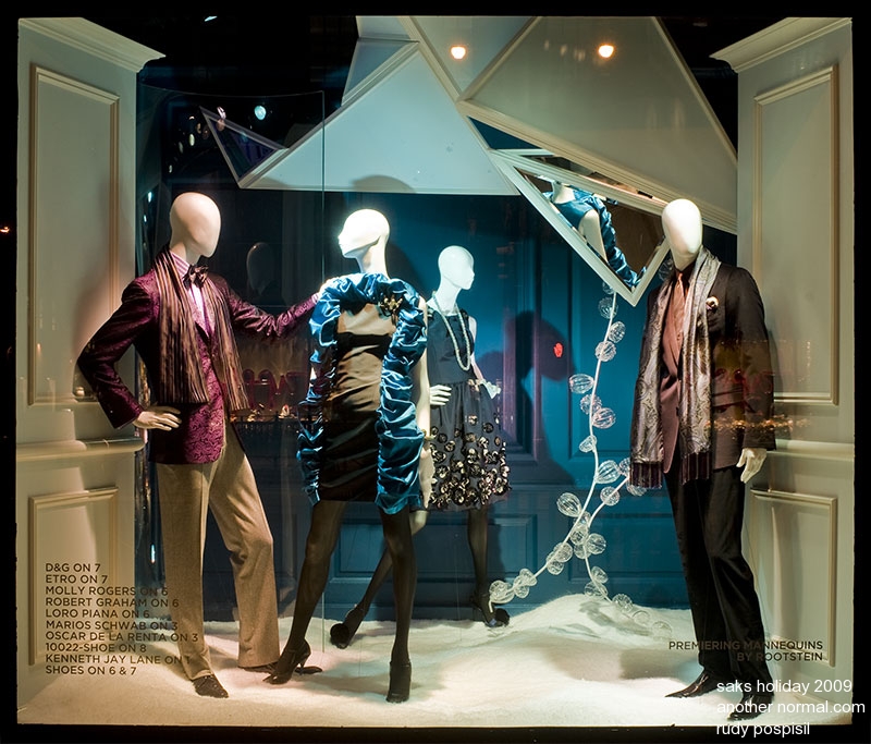 Store Windows in New York: Saks Fifth Avenue I