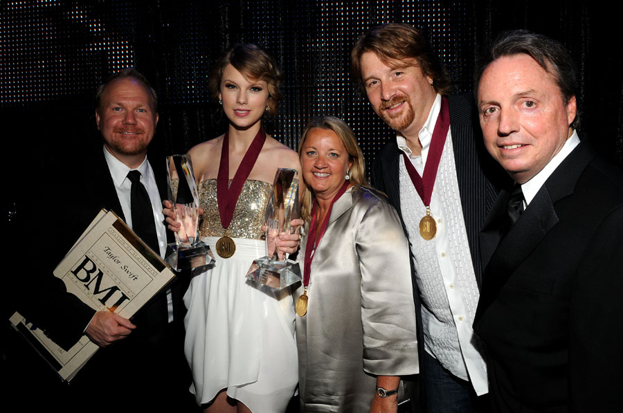 Taylor Swift Wins Song of the Year at the BMI Awards