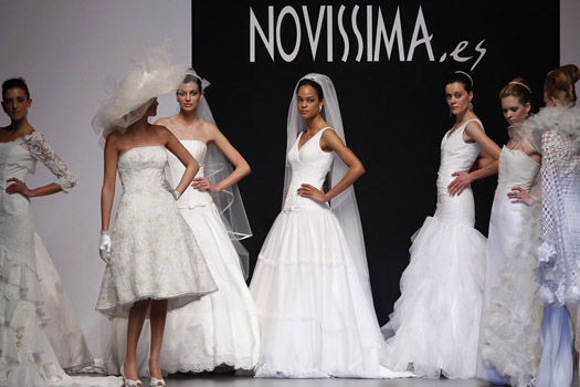 Novissima Bridal Spring 2011: Cibeles Madrid Novias
