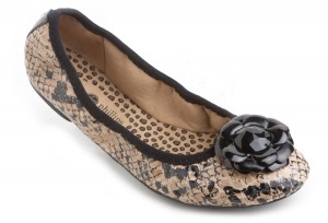 liz-ballet-animal snakeskin ballet flats ($64)