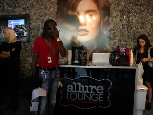 Allure Style Lounge: Haven for Fashionistas on the Go