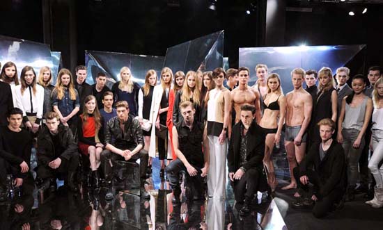 Calvin Klein Unveils Fall 2012 Men’s and Women’s Lines
