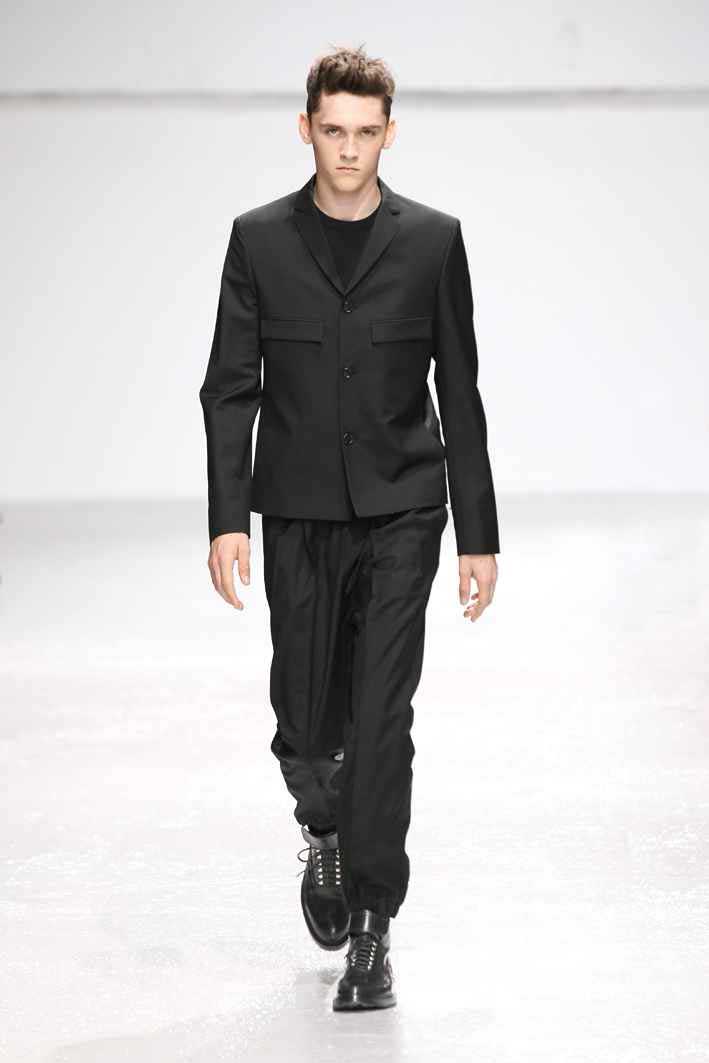 Kris Van Assche Spring 2013 Men: A Focus on the Shirt – FashionWindows ...