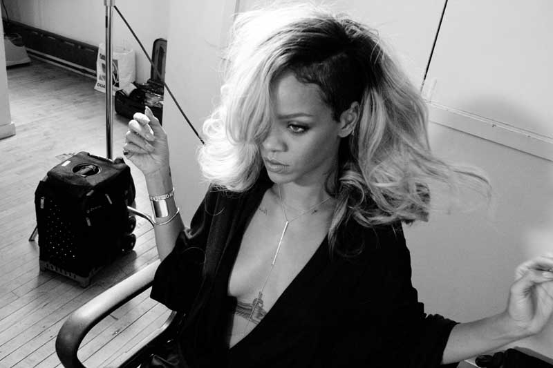Rihanna Launches New Perfume