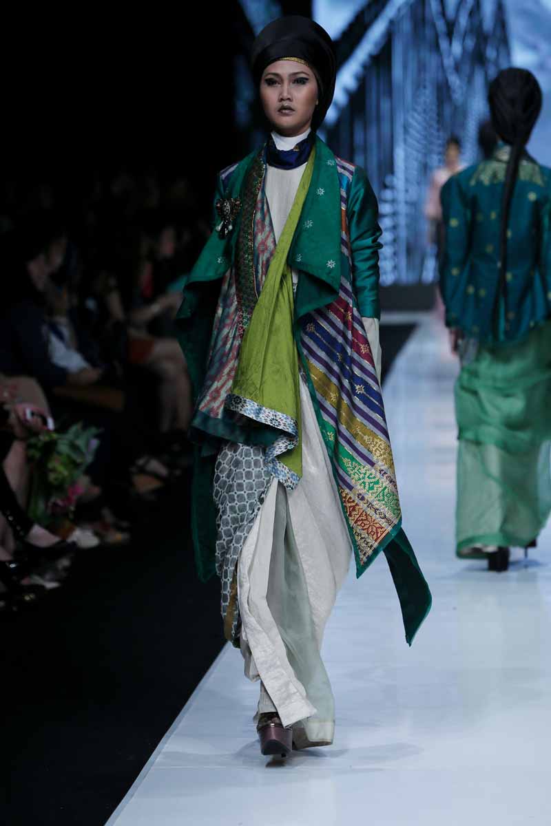 Jakarta Fashion Week 2014 Deden Siswanto at the Moslem Wear Designers