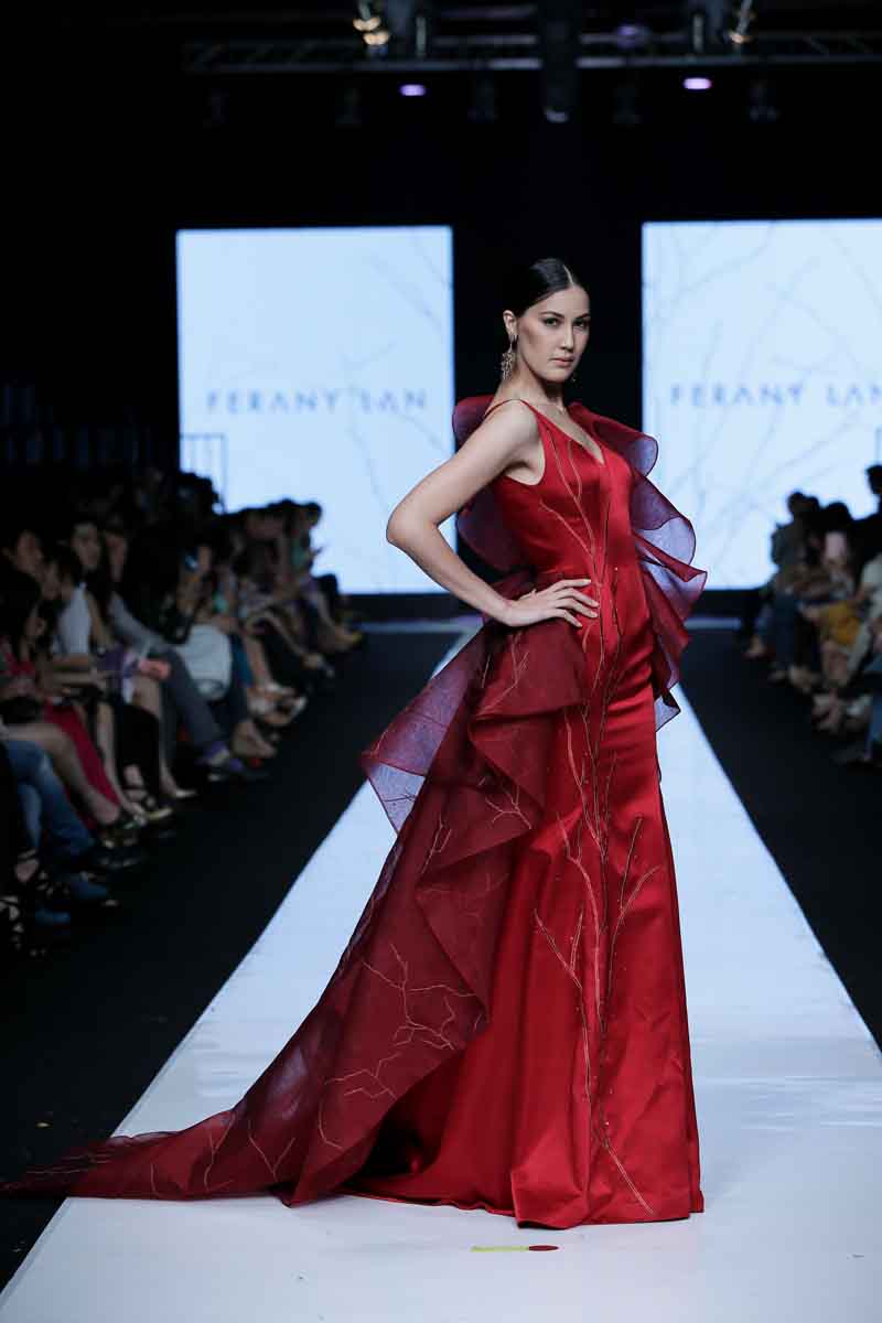 Jakarta Fashion Week 2014: Ferany Lan for Abineri Ang atelier et createur de mode
