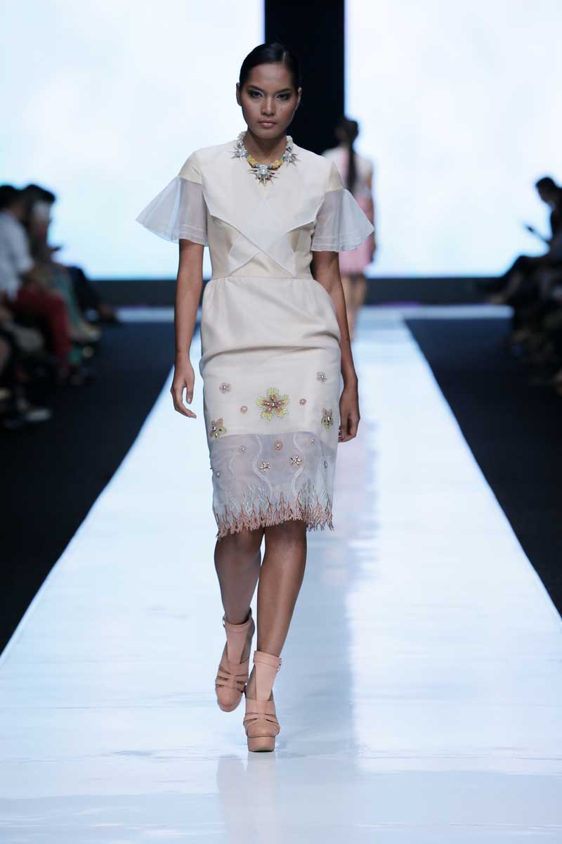 Jakarta Fashion Week 2014: Toton Januar