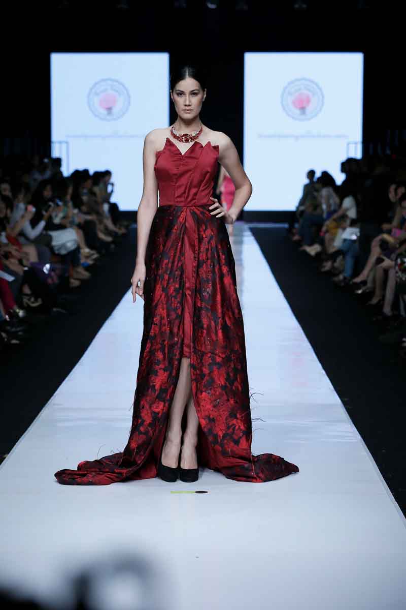 Jakarta Fashion Week 2014: In Blossom for Abineri Ang atelier et createur de mode