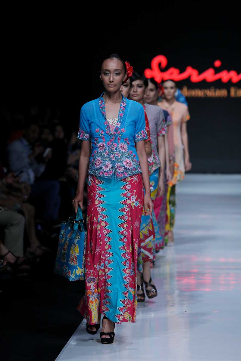 Jakarta Fashion Week 2014: Sarinah Part 1