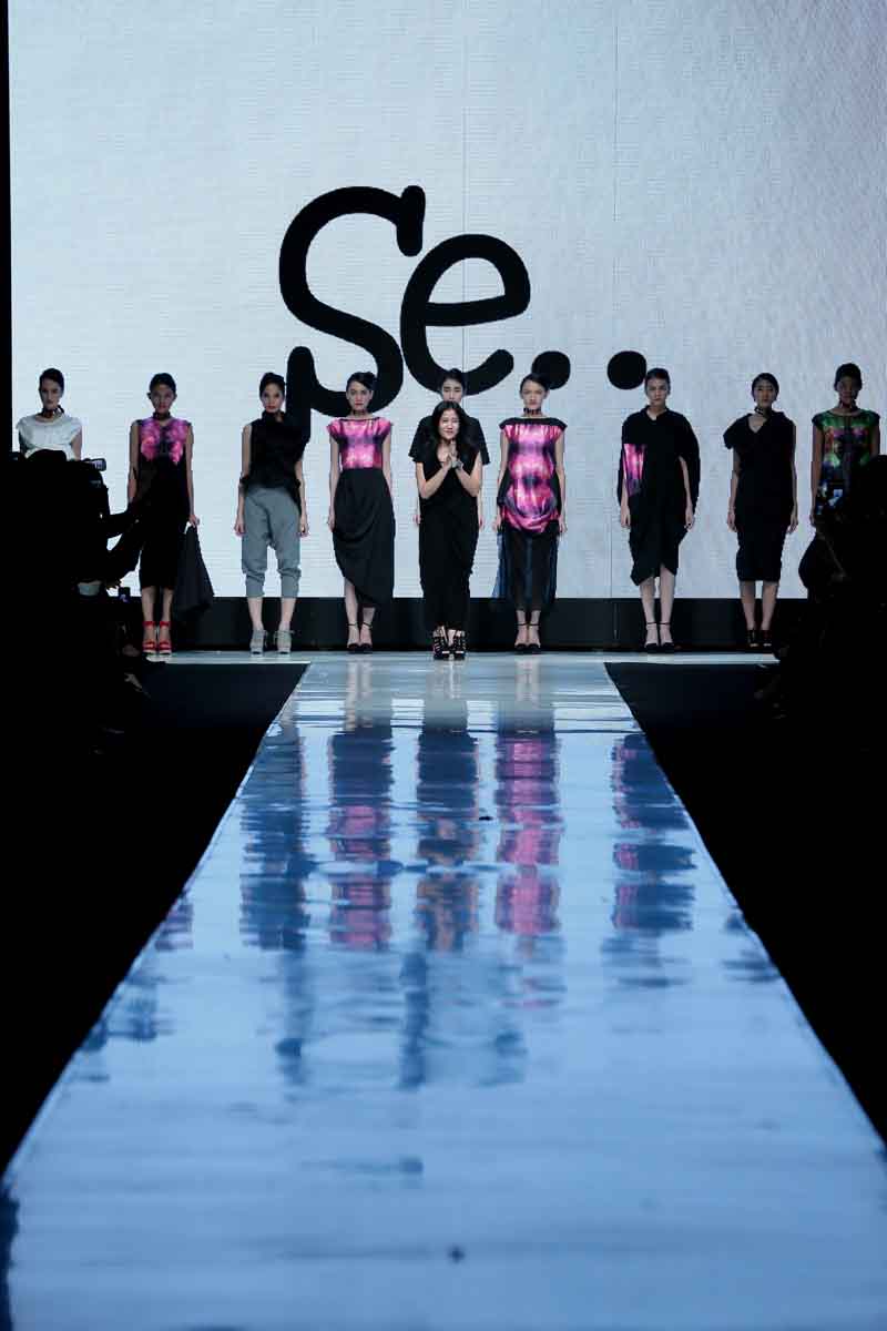 Jakarta Fashion Week 2014:  Se “Construction Dream” for ESMOD
