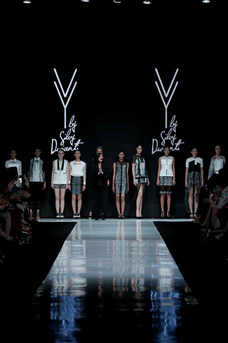 Jakarta Fashion Week 2014:  Vy by Silvy Durante for ESMOD