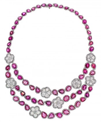 An_intricate_AVAKIAN_pink_sapphire_necklace