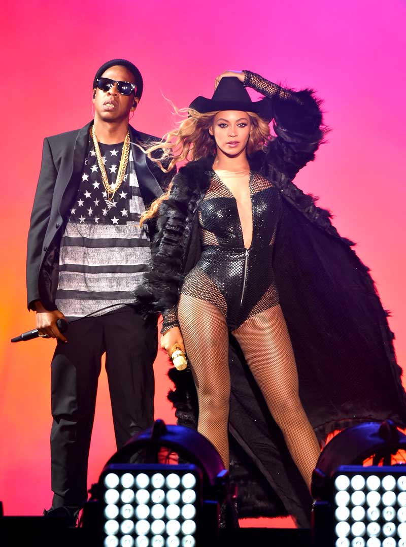 Beyonce Opens Houston Concert Wearing Updated Versace Look