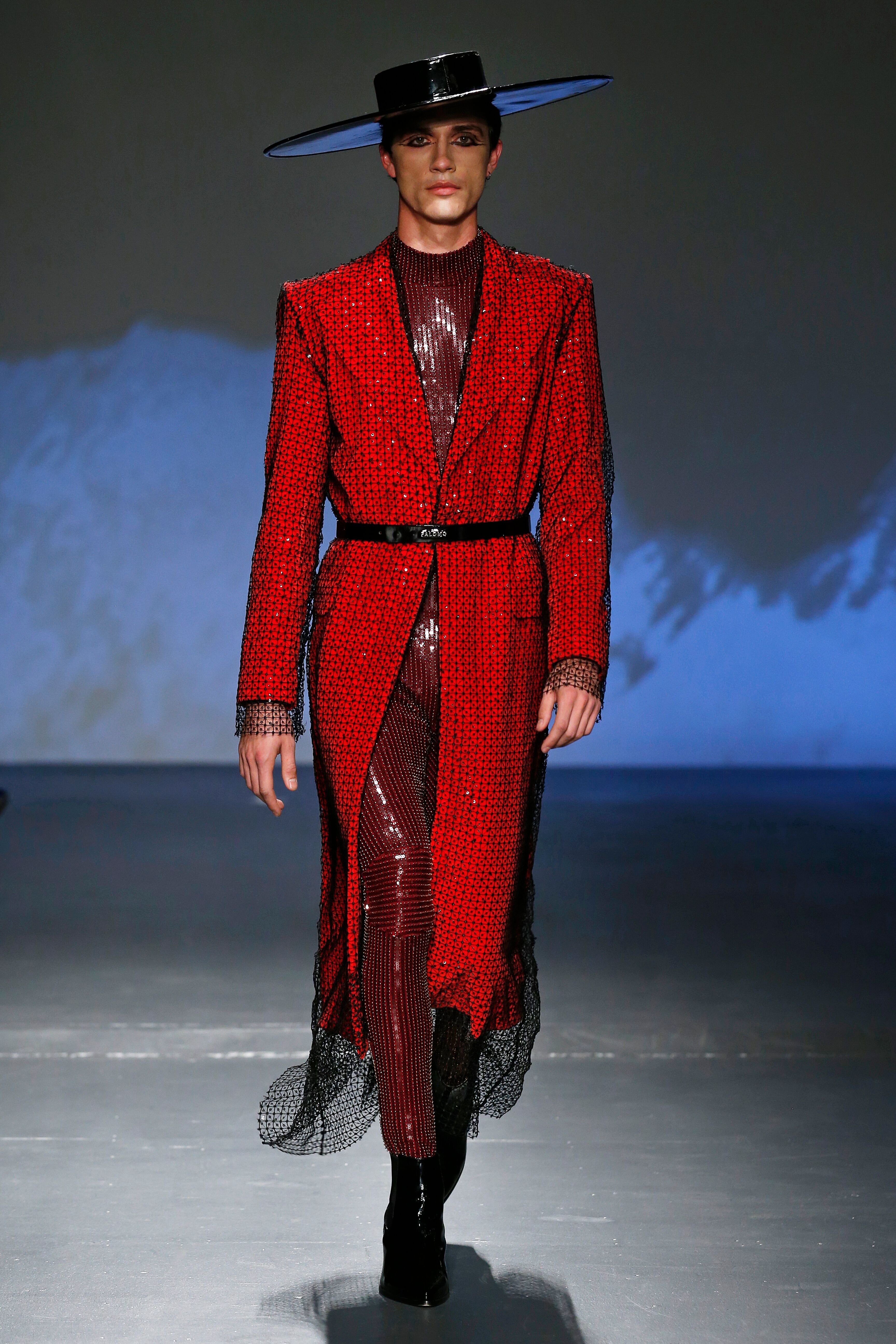 NYFW MEN: PALOMO SPAIN “1916”  F/W19