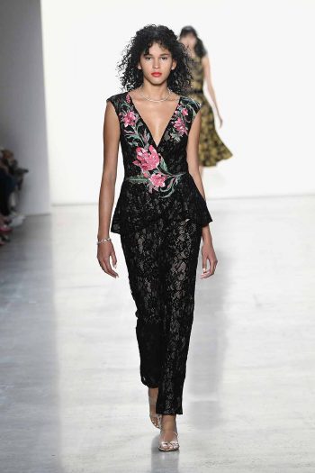 Tadashi Shoji FW'19 Fashion Show - Runway