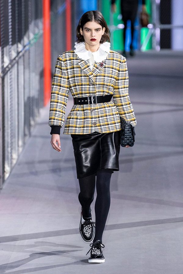 Paris: Louis Vuitton A/W19 At The Centre Pompidou – FashionWindows