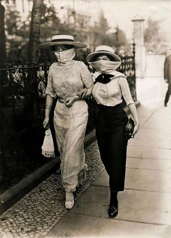 How The Spanish Flu Influenced The Creation of Haute Couture
