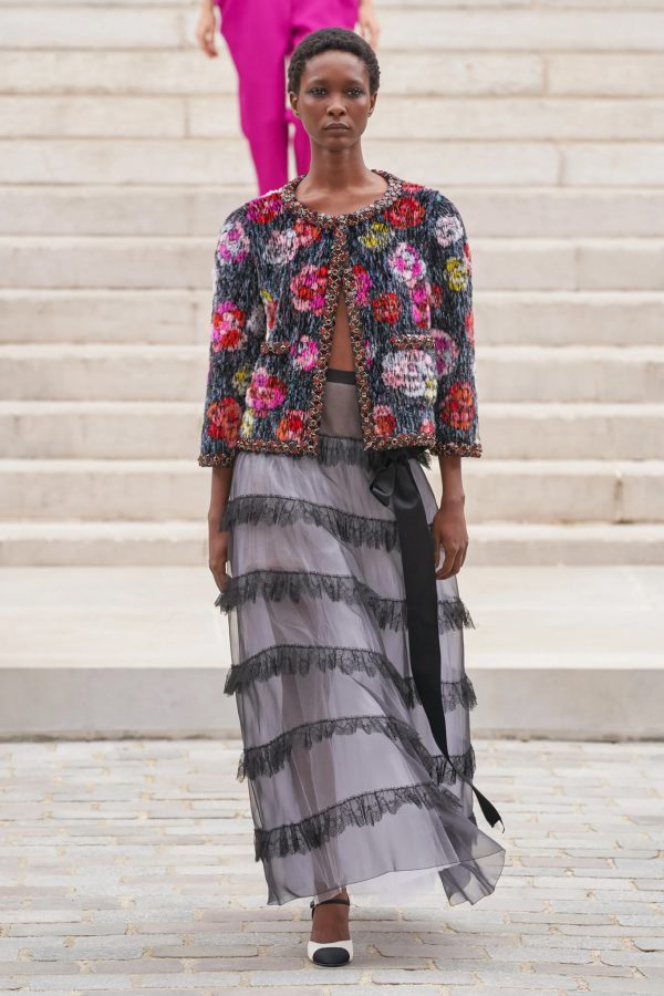 Chanel's FW21 Couture look 21