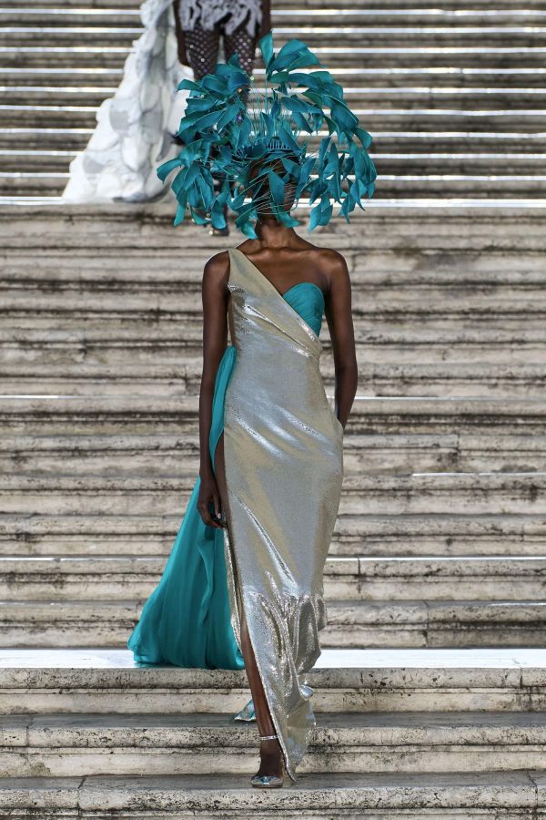 Valentino Couture FW22